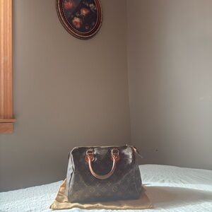 Vintage Louis Vuitton Speedy 25 Monogram Handbag collector ready